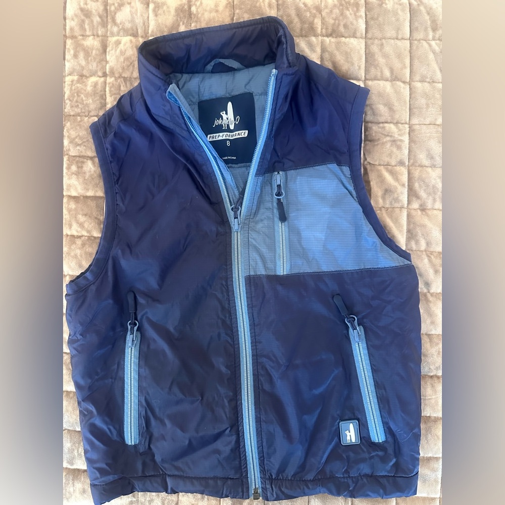 johnnie-O youth, size 8 navy blue vest